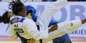 689BC3C4 10E1 4980 B1C5 B87FA47A3F57