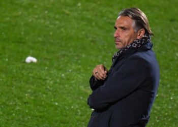 1200 L bastia le club tient son nouveau coach off