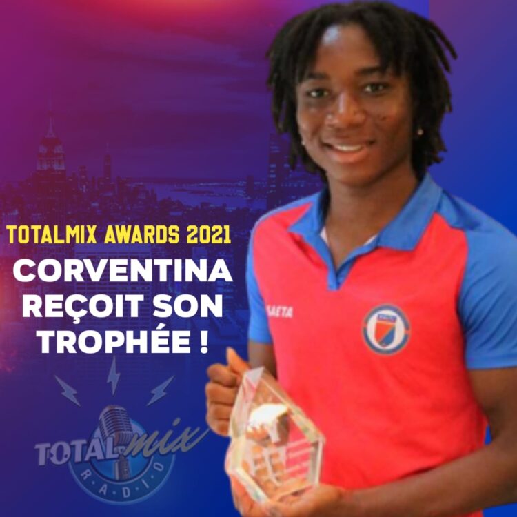 CORVENTINA ET SON TROPHÉE DE TOTALMIX AWARDS 2021