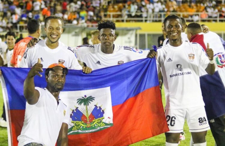 FOOT – EXPATRIÉS/ RD : UN NOUVEAU SACRE POUR CHARLES HÉROLD JR AVEC LE FC CIBAO