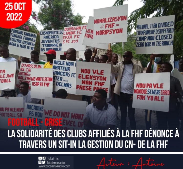 FOOT – CRISE : SIT-IN DES CLUBS AFFILIÉS DEVANT LE LOCAL DE LA FHF 