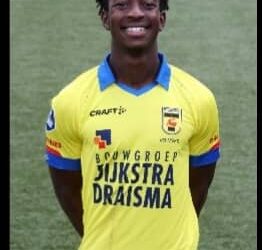 FOOT – EXPATRIÉS / PAYS-BAS : VAN DEER MERR ET SON ÉQUIPE AU TAPIS 