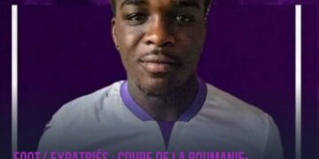 FOOT – EXPATRIÉS : COUPE DE LA ROUMANIE, CHINDIA TARGOVISTE ET ARGES PITESTI DE BRIYAN ALCÉUS DOS Á DOS