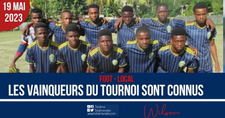 FOOTBALL/DDS: COLLÈGE ÉVANGÉLIQUE DE SIMON ET CENTRE D’ENSEIGNEMENT SUPÉRIEUR SONT SACRÉS CHAMPIONS