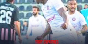 FOOT/EXPATRIÉS : BKMA YEREVAN ET PYUNIK DE JONEL DÉSIRÉ DOS À DOS