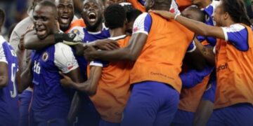 FOOT-EXPATRIÉS : PREMIER CONTRAT PROFESSIONNEL POUR STEEVE LOUIS JEAN