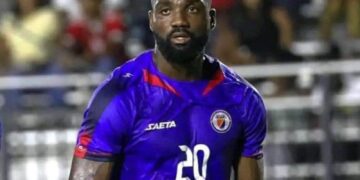 Sélection nationale de football : Frantzdy Pierrot égale Guy Saint-Vil au classement des buteurs