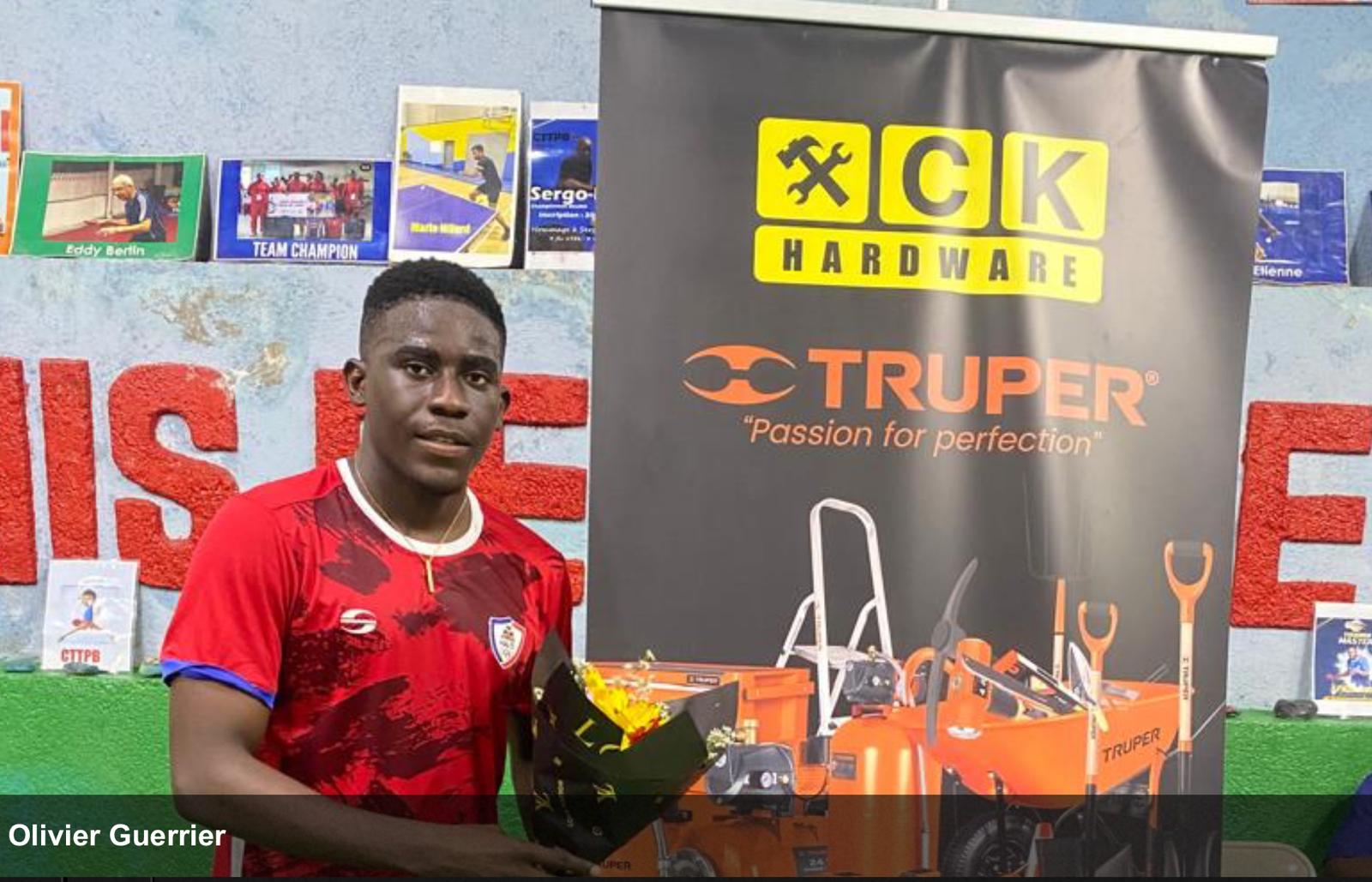 Olivier Guerrier triomphe au Tournoi Master, la référence du tennis de table haïtien