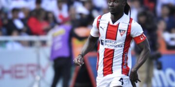 Football : Ricardo Adé à un match de remporter son troisième titre en Equateur