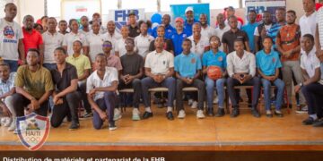 Partenariat avec SLG Académie, distribution de matériel sportif : la FHB à l&rsquo;assaut du basket scolaire