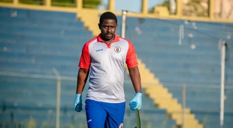 Vello Frédéric, physiothérapeute de la sélection haïtienne U17, ému après la qualification pour le Mondial