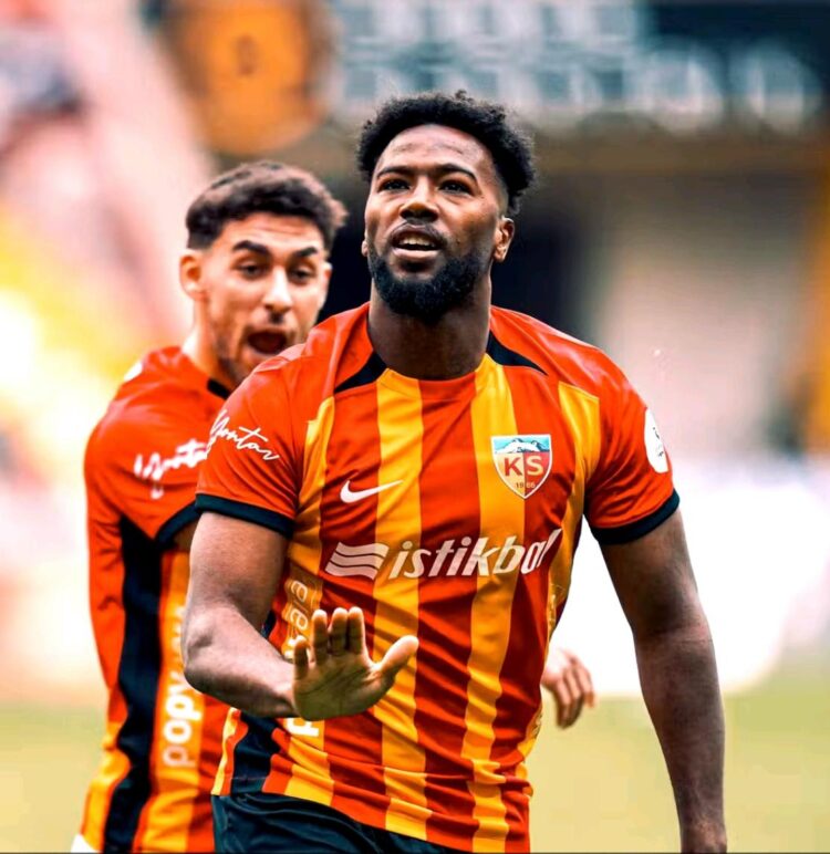 Trendyol Süper Lig : Kayserispor déroule, Duckens Nazon buteur