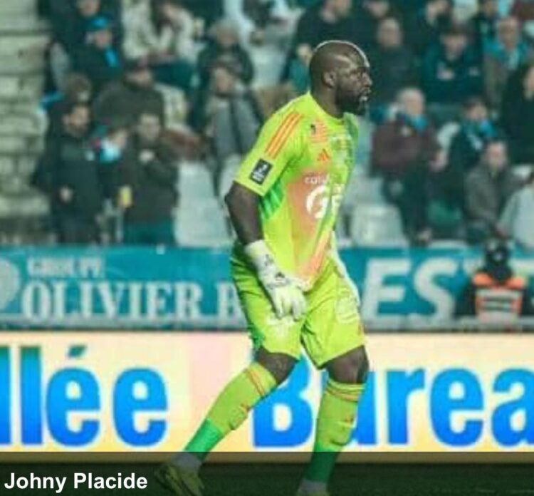 Ligue 2 BKT : Johny Placide atteint le cap des 200 matchs