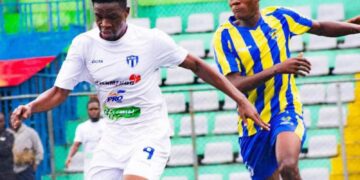 Le Violette AC inflige une sévère défaite au Racing CH