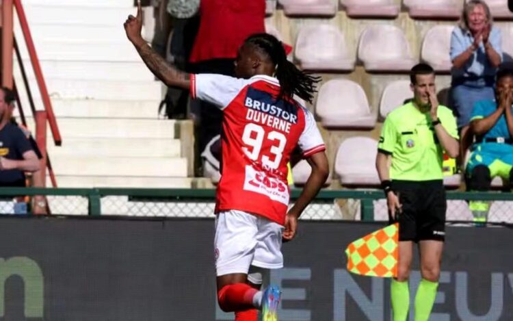 Jean-Kévin Duverne tient le meilleur ratio de buts de son équipe