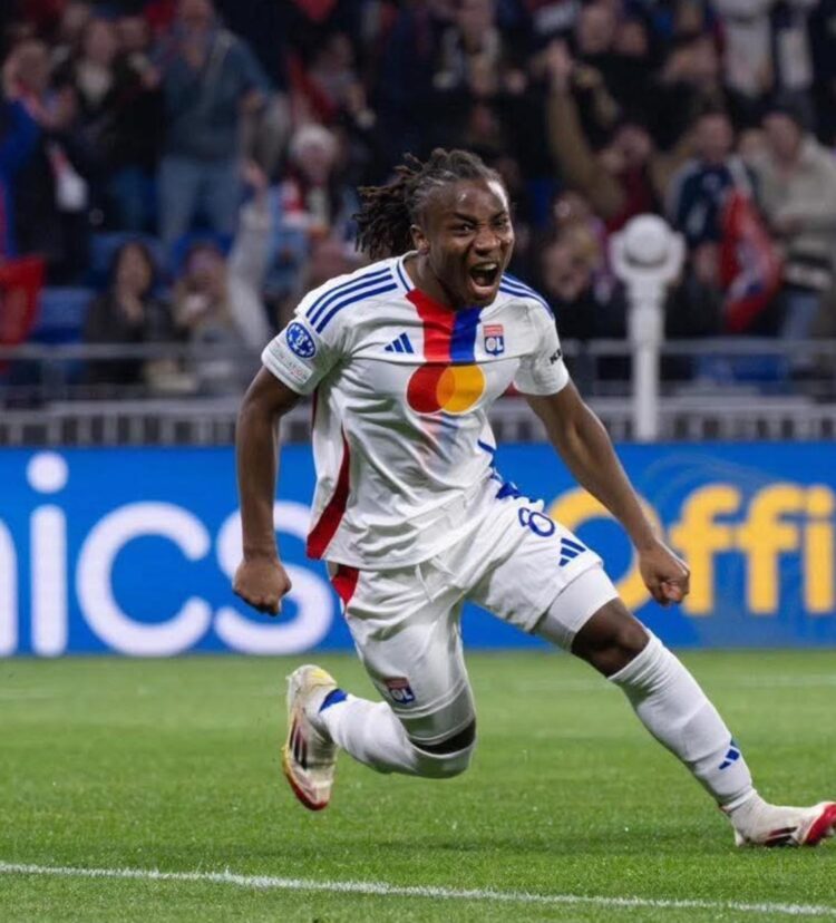 Melchie Dumornay joue les premiers rôles en Arkema Première Ligue