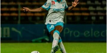 Foot-Distinction : Melchie Dumornay élue meilleure joueuse de l’Arkema Première Ligue