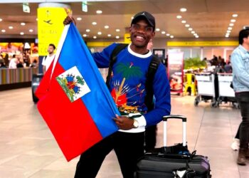 13 millions de gourdes, don de la Natcom aux Grenadiers 