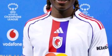Ligue des Championnes : L’OL Lyonnes surclasse Manchester United, Corventina Dumornay au sommet